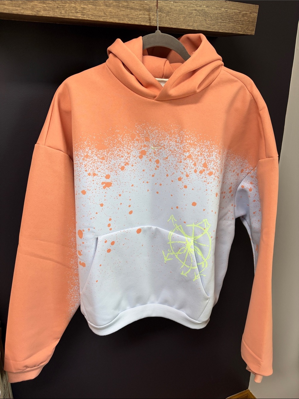 Nike Peach & White Spray-Effect Hoodie Sweatshirt!! NWOT!!